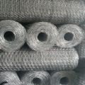 High quality anti rust hexagonal wire mesh roll used for chicken