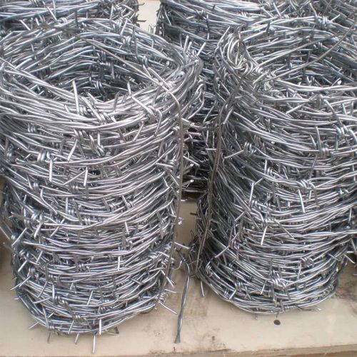 BWG 14 gauge GI barbed wire on fence used for security